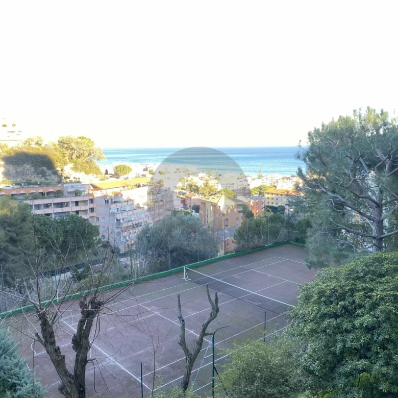 Roquebrune 2 PIÈCES 60M2 CAP MARTIN VUE MER PARKING