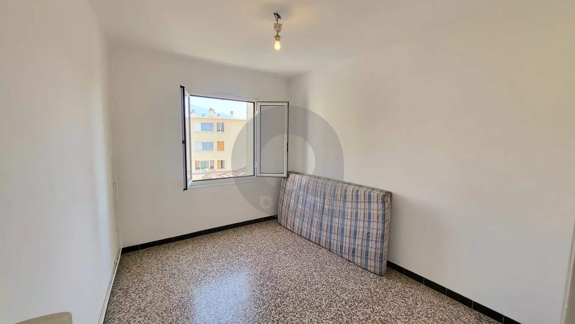 Roquebrune Cap Martin – Appartement trois pièces