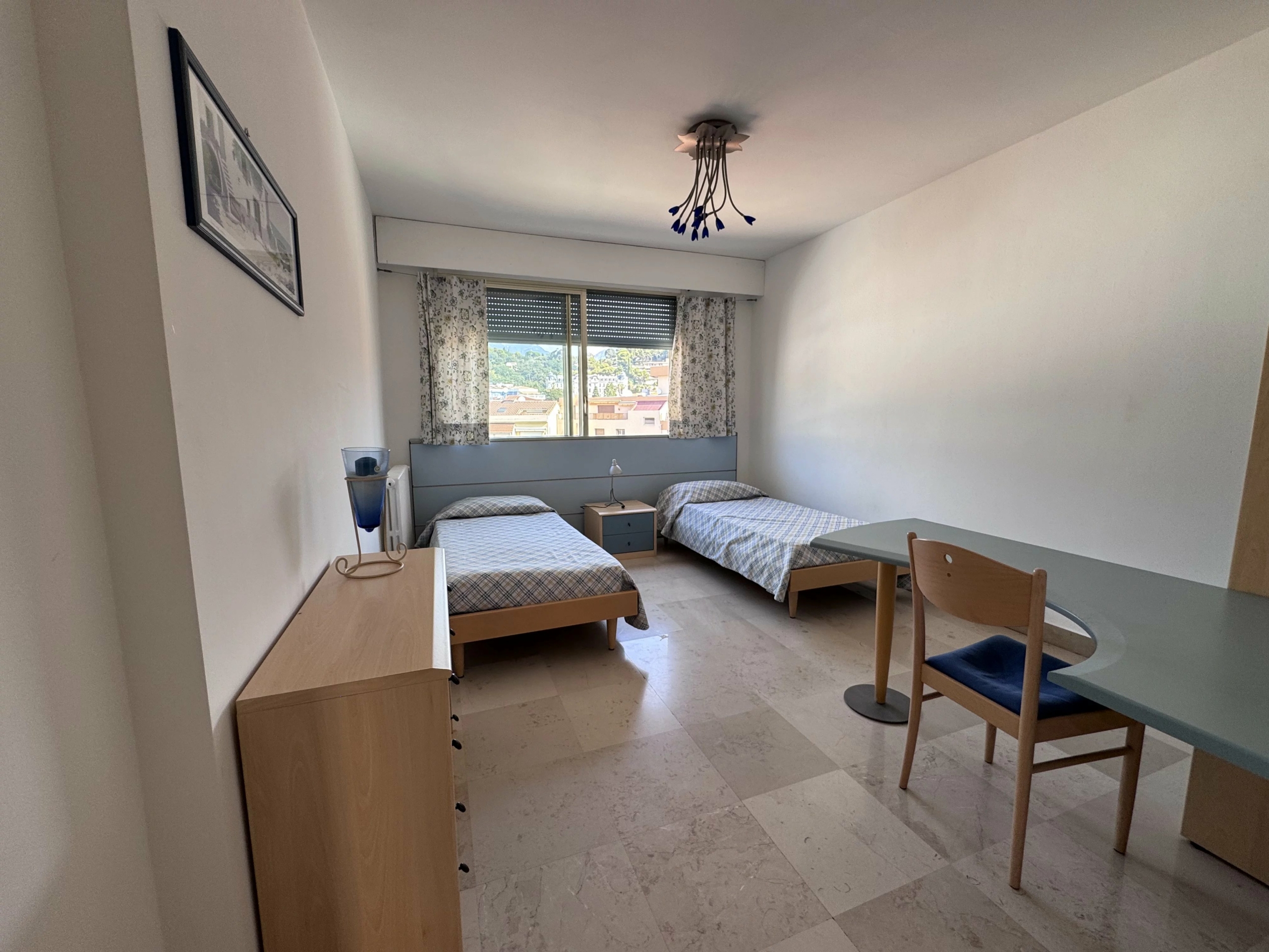 Location meublé – Grand appartement 4 pièces avec vue mer à Solenzara