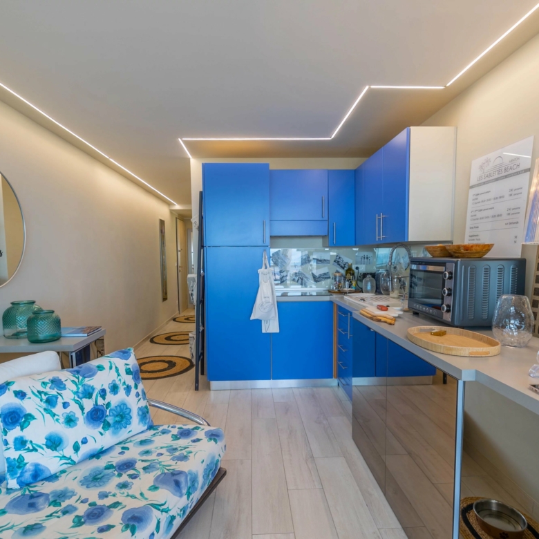 MENTON GARAVAN – MAGNIFIQUE DEUX PIECES FRONT DE MER