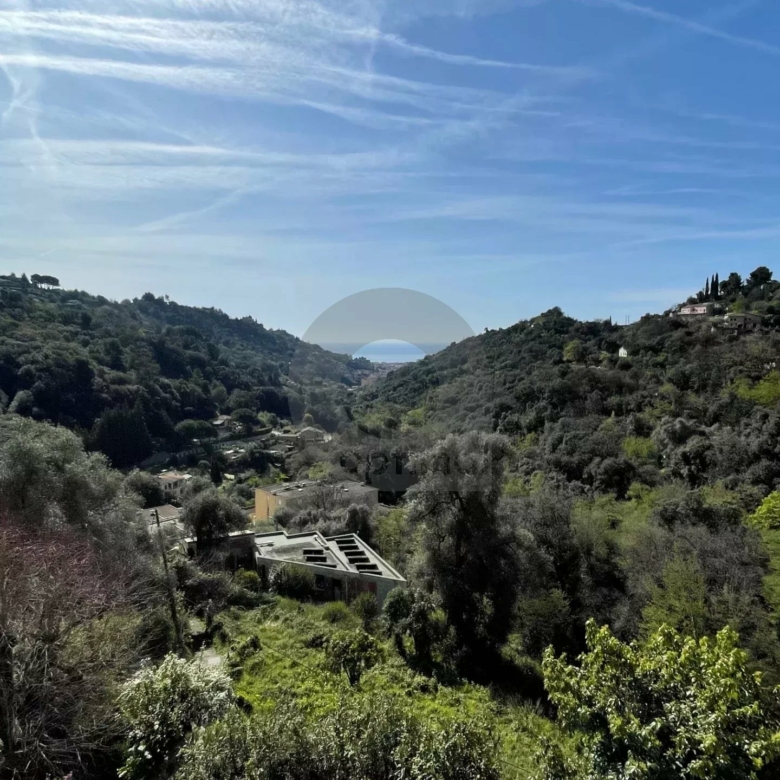 A LOUER APPT SECTEUR CABROLLES – SAINTE AGNES