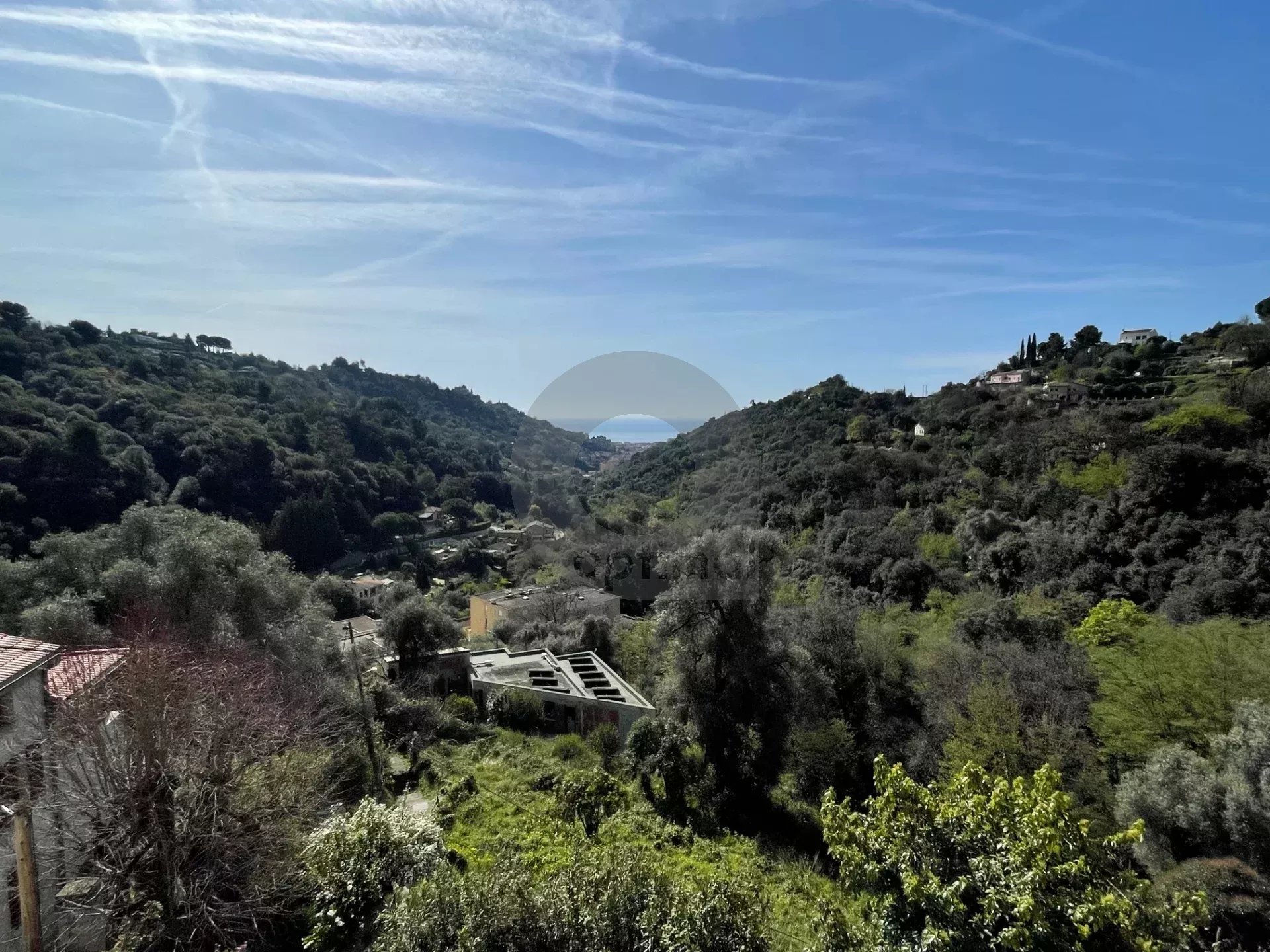 A LOUER APPT SECTEUR CABROLLES – SAINTE AGNES