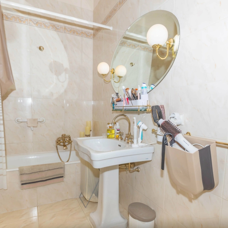 Menton Garavan – Beau 2P avec terrasse et garage