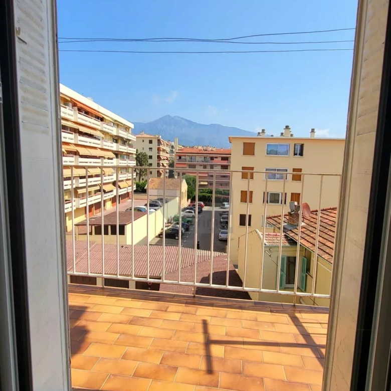 Roquebrune Cap Martin – Appartement trois pièces