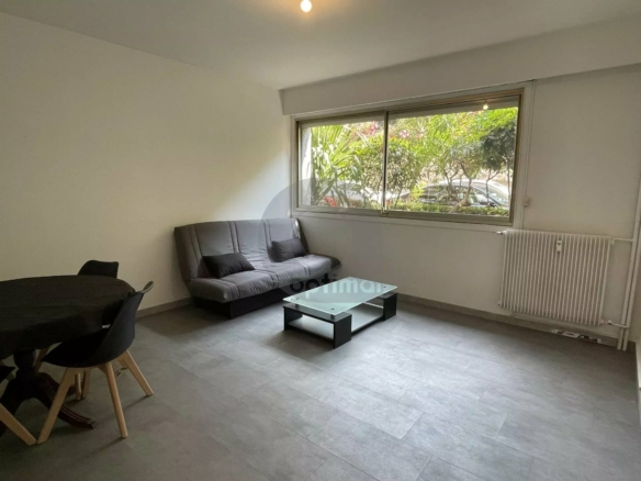 A LOUER : 2P MEUBLE – MENTON CENTRE SECTEUR GARES