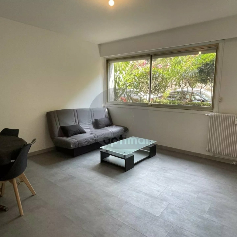 A LOUER : 2P MEUBLE – MENTON CENTRE SECTEUR GARES