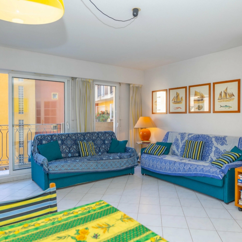 Bel appartement 2 pièces à Menton Centenaire