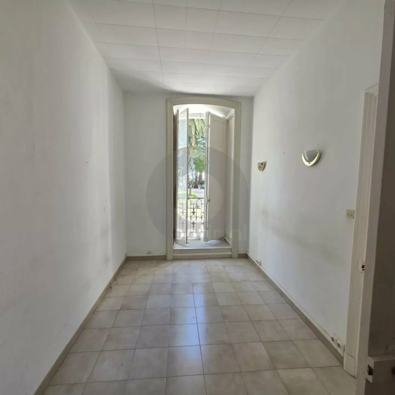 APPARTEMENT DEUX PIECES MENTON CENTRE