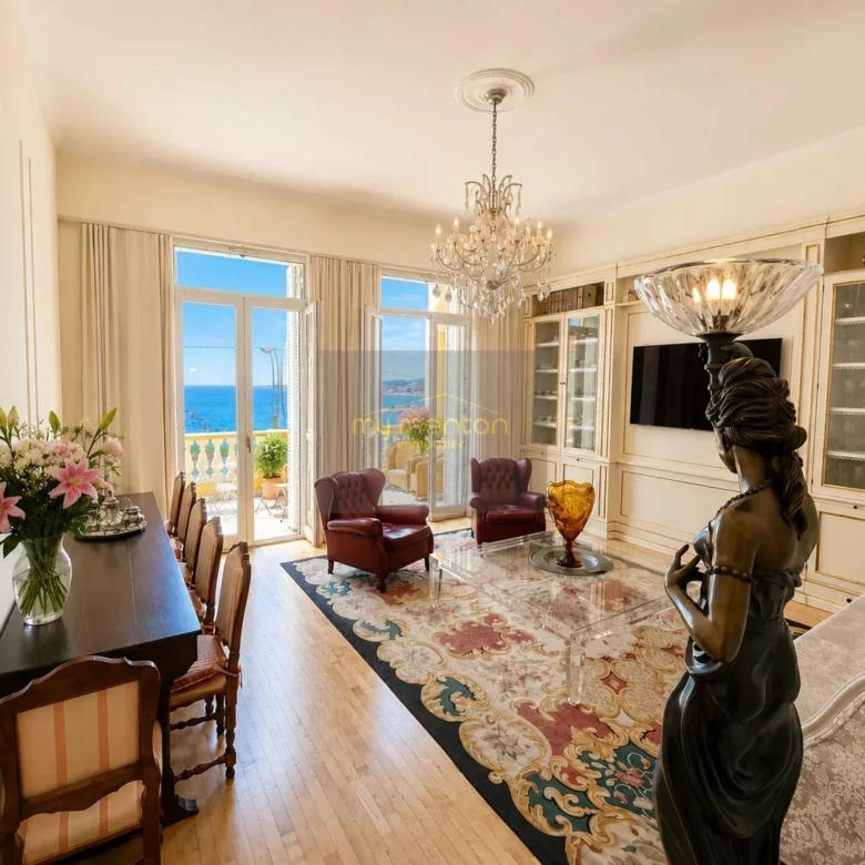 Menton Garavan – Luxueux 3 pièces avec vastes terrasses, vue mer panoramique