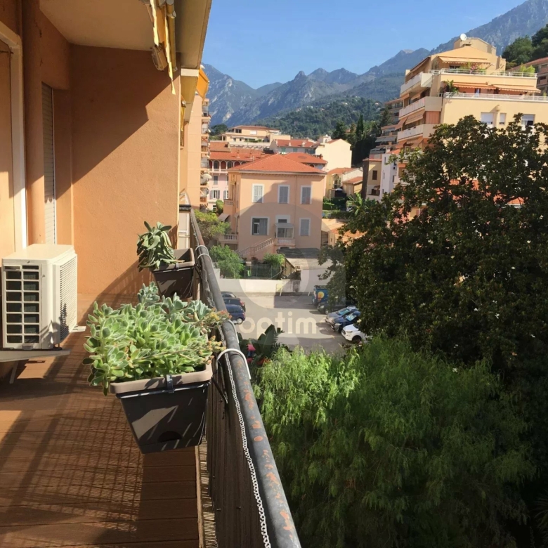 MENTON 3 PIÈCES TERRASSE VUE DÉGAGÉE PROCHE CENTRE