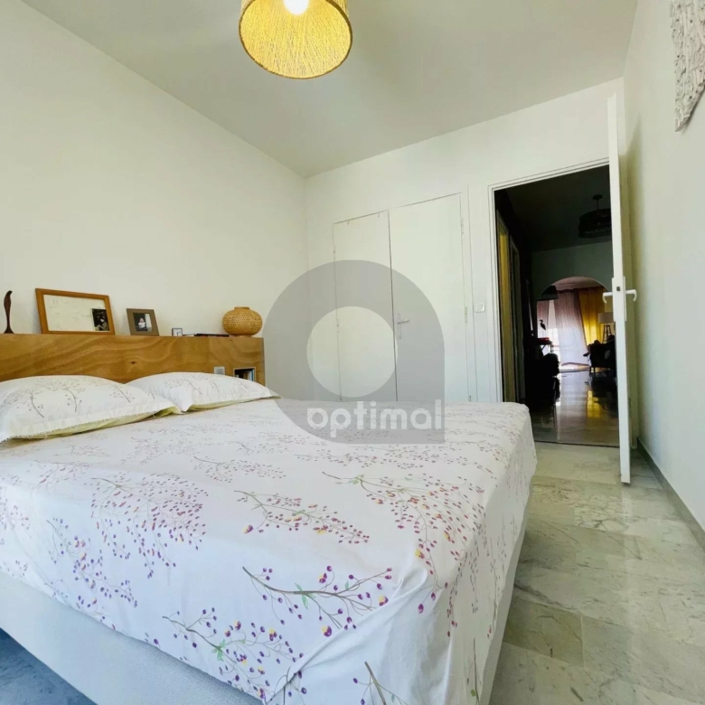 EXCLUSIVITE plein centre ville de Menton, SUPERBE 2 pièces