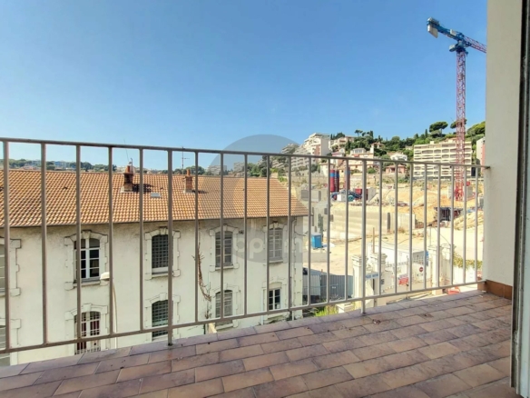 Roquebrune Cap Martin – Appartement trois pièces
