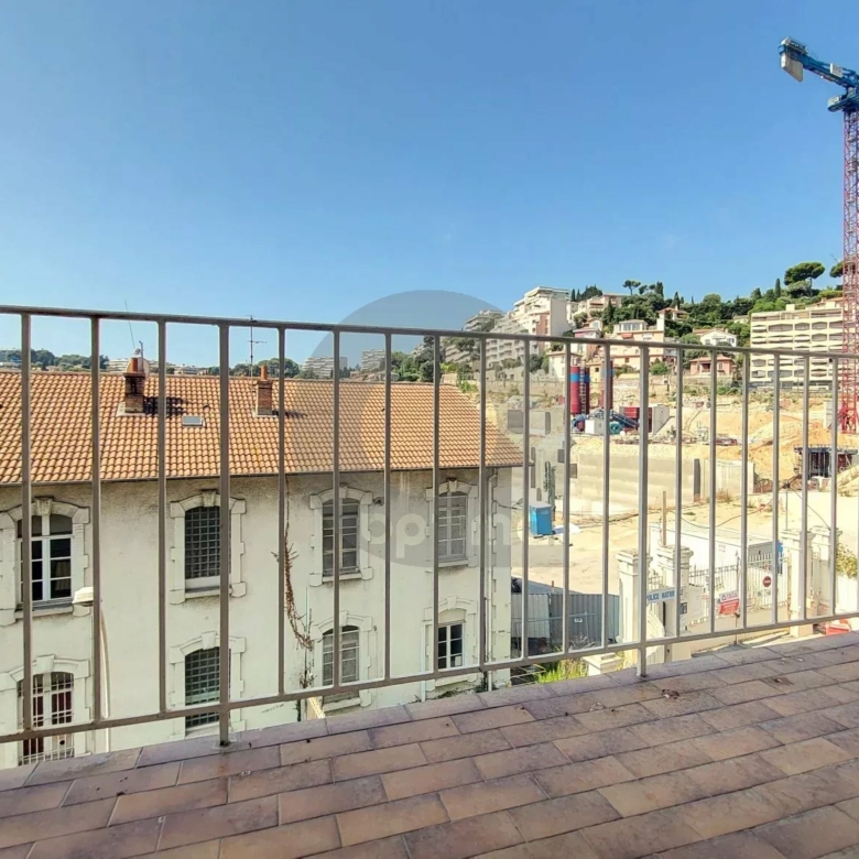 Roquebrune Cap Martin – Appartement trois pièces