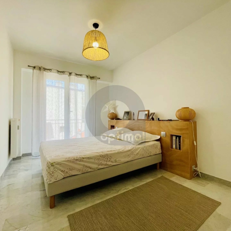 EXCLUSIVITE plein centre ville de Menton, SUPERBE 2 pièces