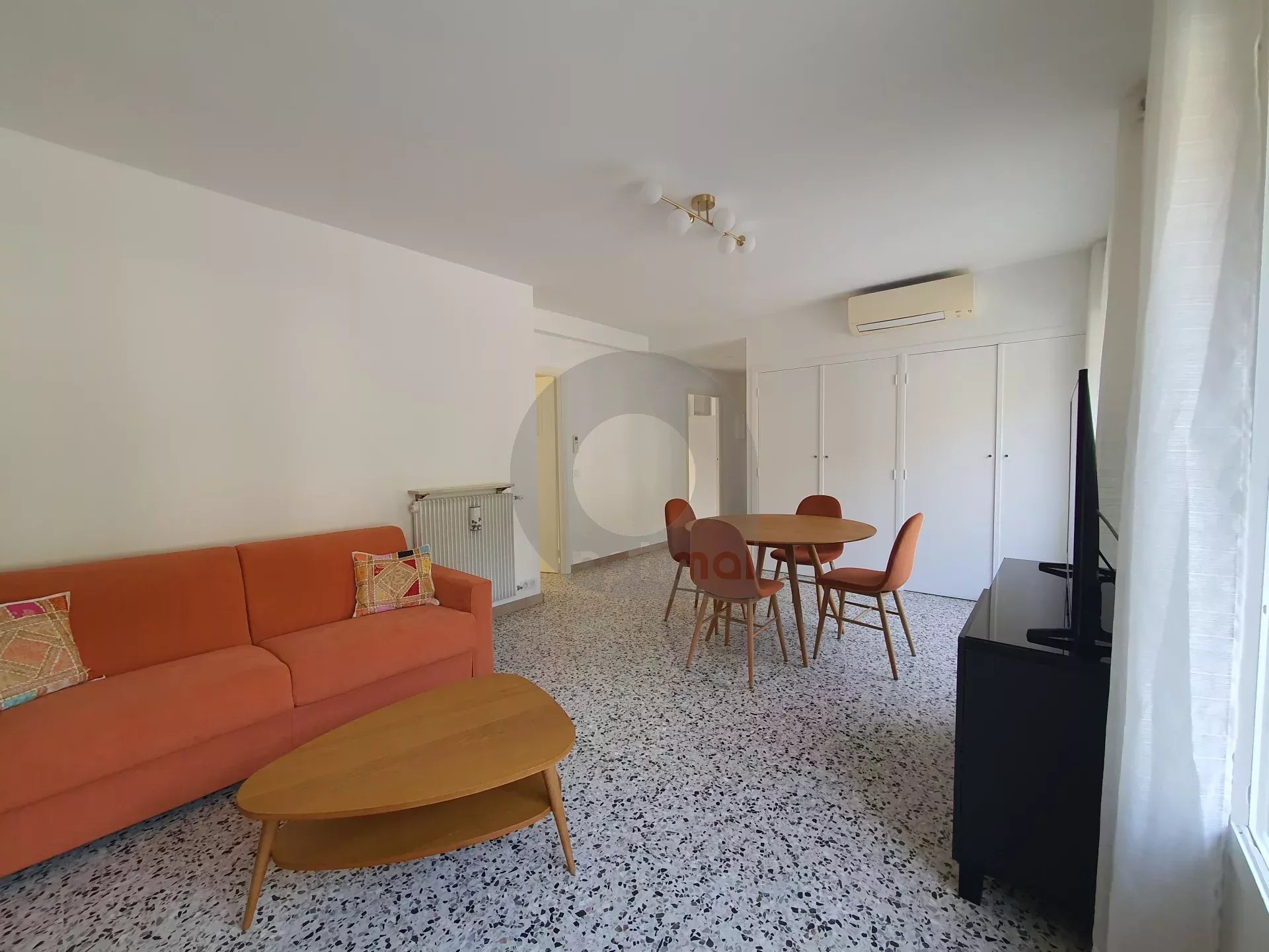LOCATION MEUBLEE A L’ANNEE