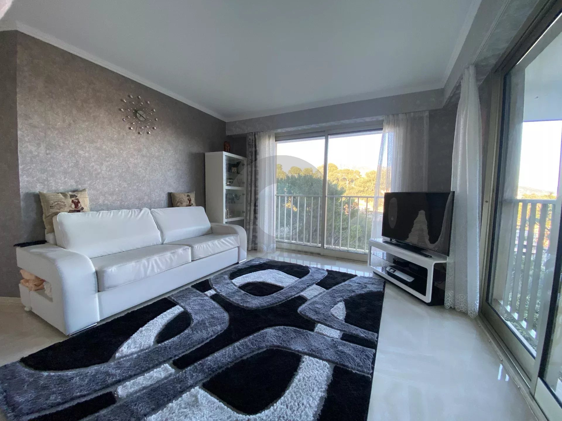 Roquebrune 2 PIÈCES 60M2 CAP MARTIN VUE MER PARKING