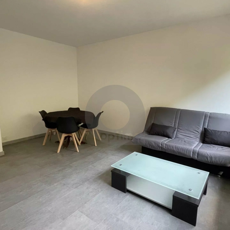 A LOUER : 2P MEUBLE – MENTON CENTRE SECTEUR GARES