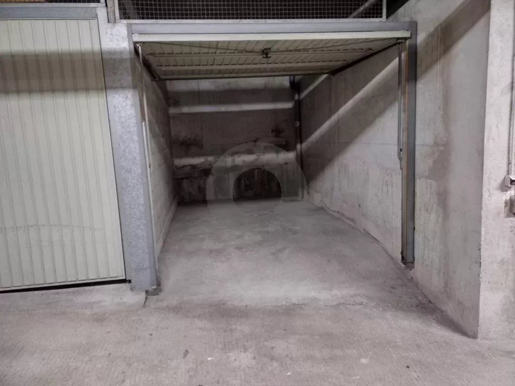 GARAGE A LOUER PROCHES GARES – MENTON