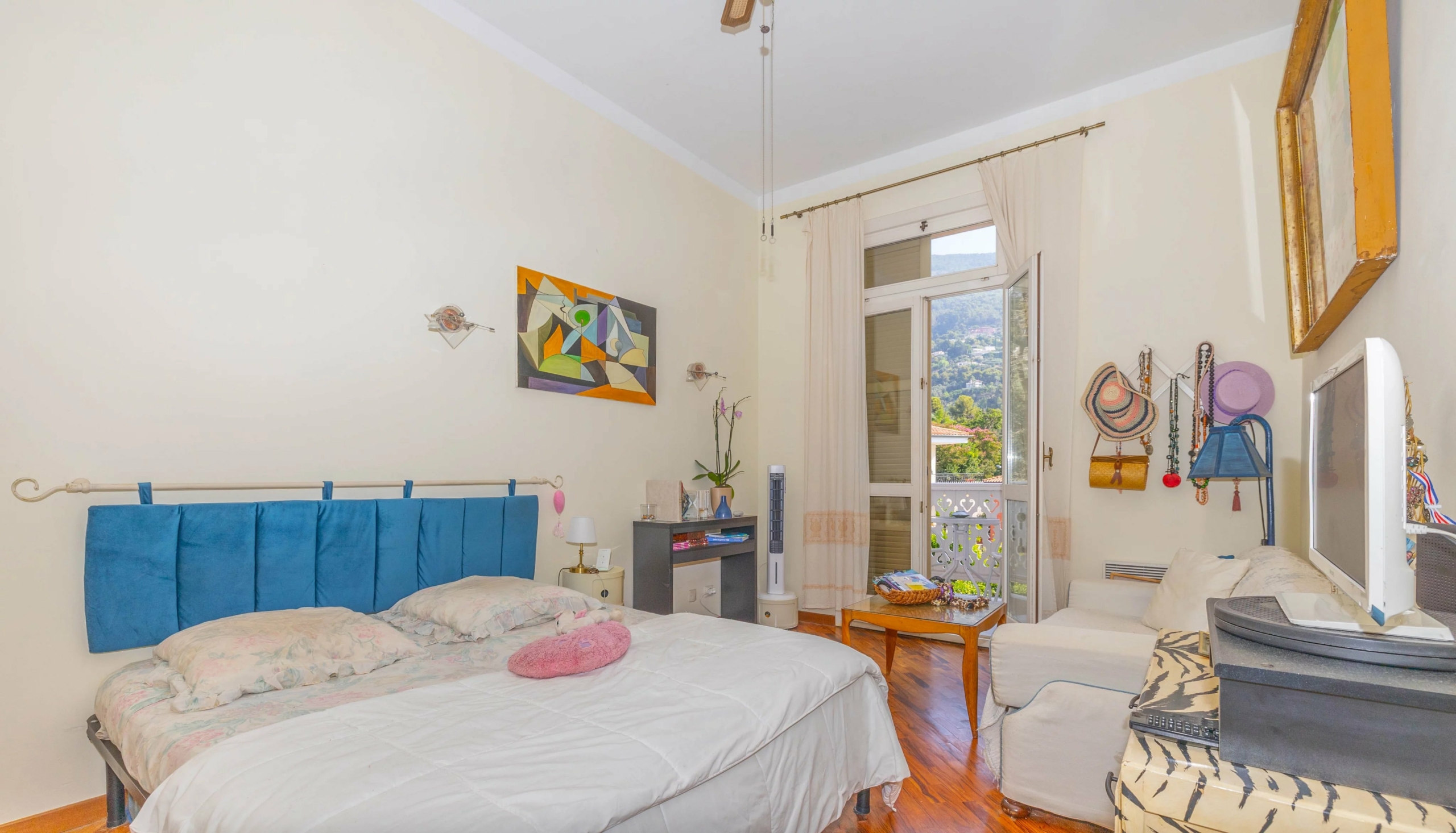 Menton Garavan – Beau 2P avec terrasse et garage