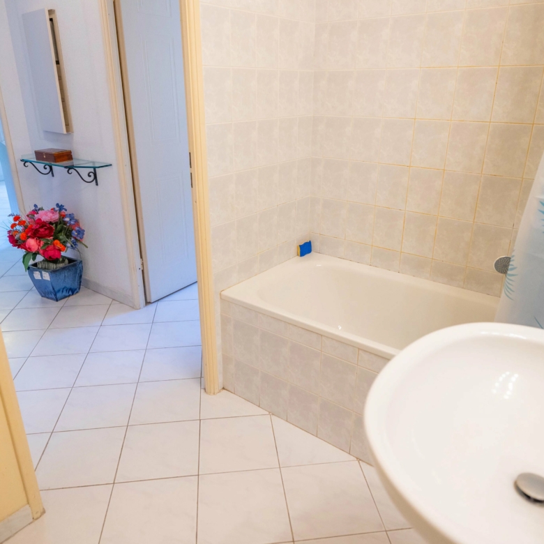Bel appartement 2 pièces à Menton Centenaire
