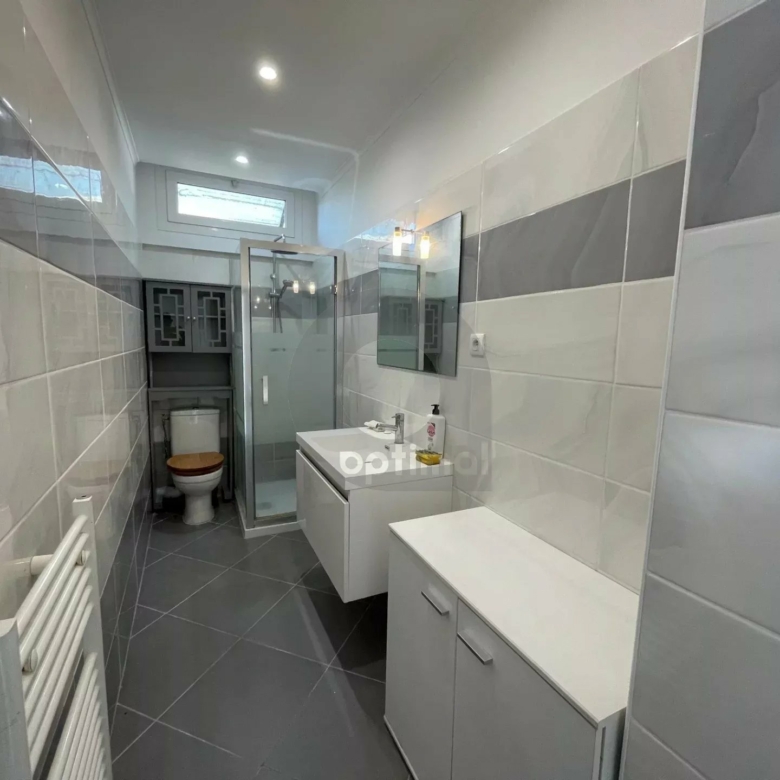 A LOUER APPT SECTEUR CABROLLES – SAINTE AGNES