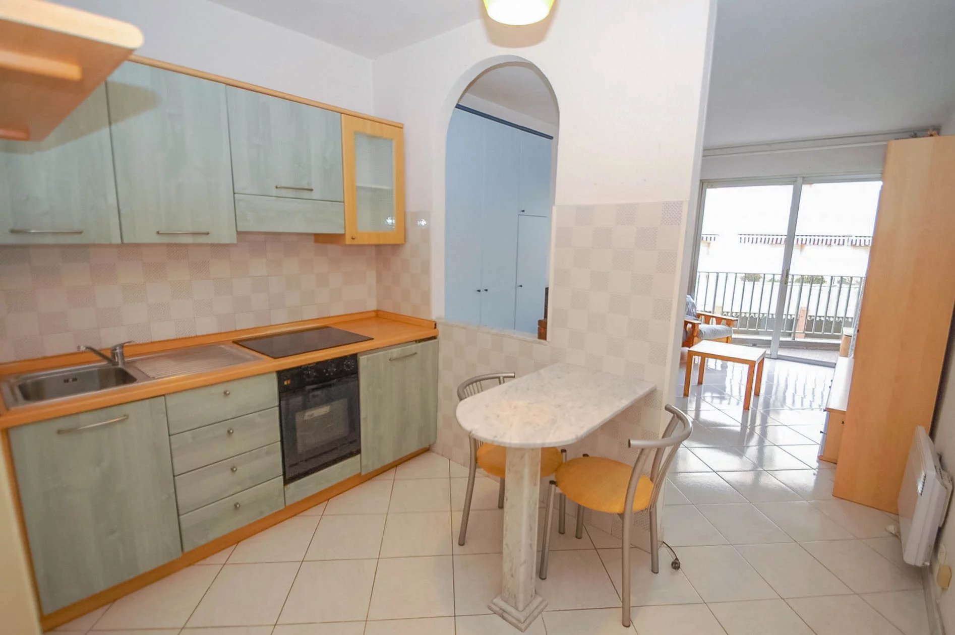 Studio avec aperçu mer et parking – Idéal investissement