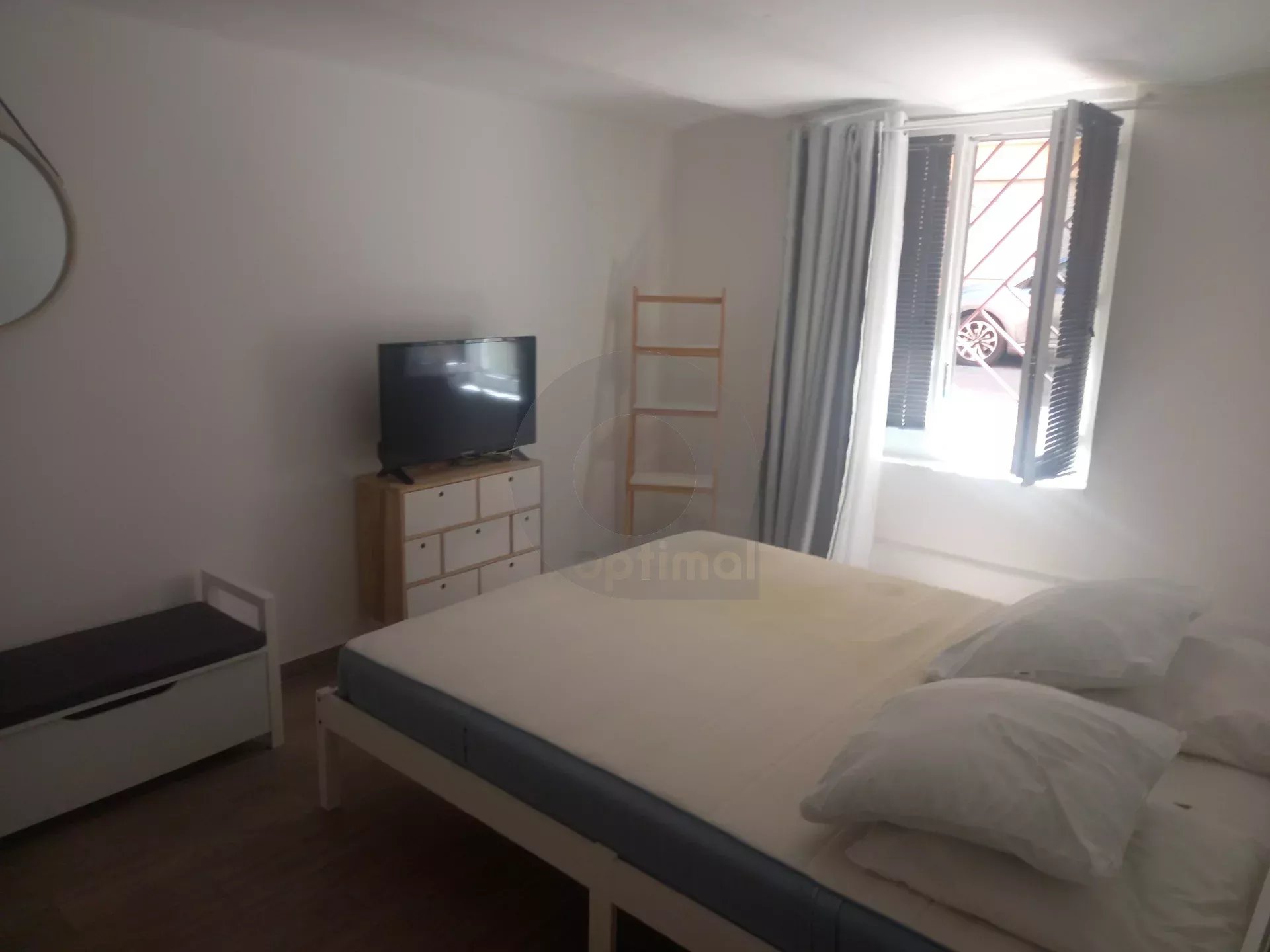 2 pièces  proche centre – MENTON