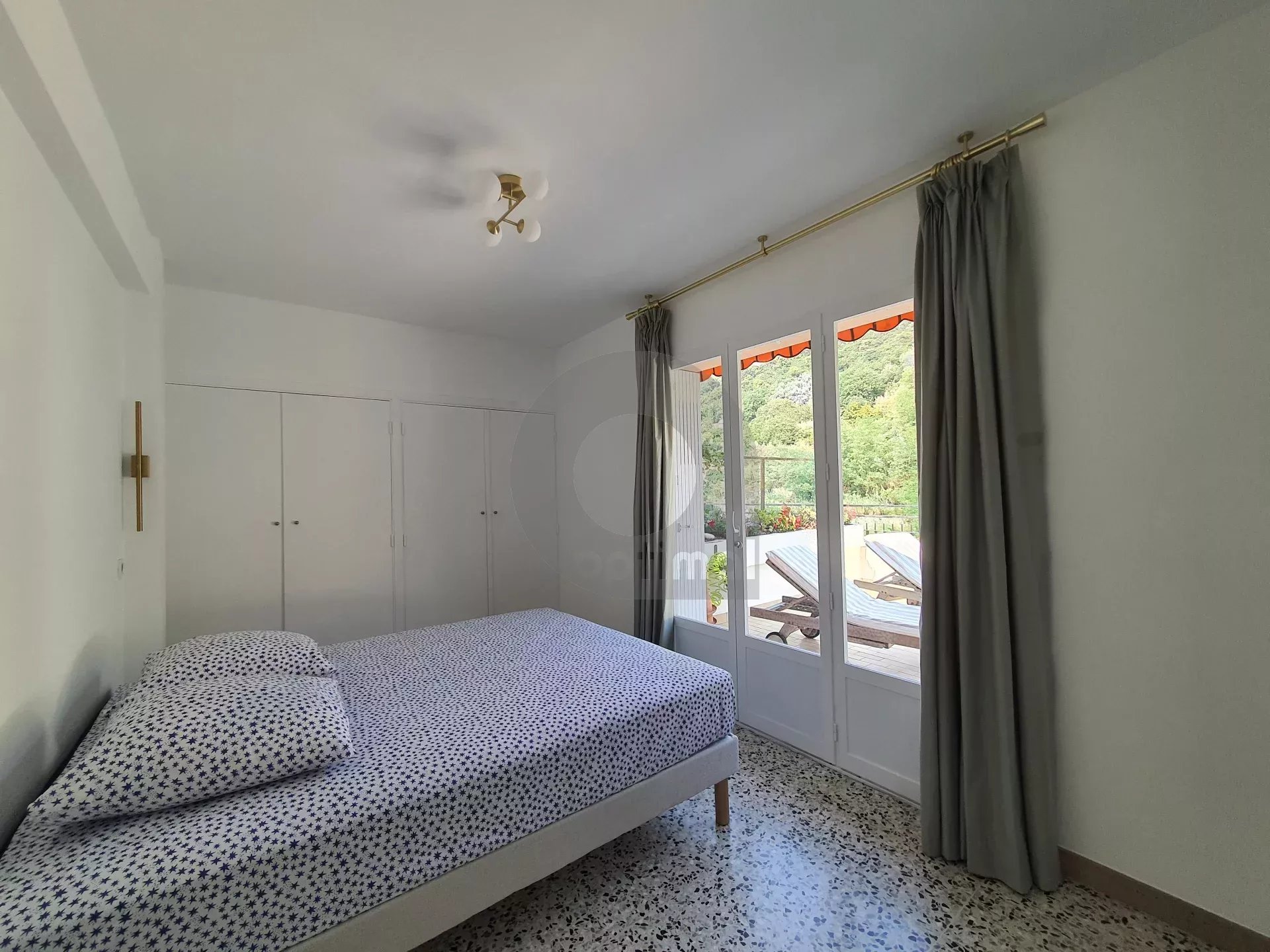 LOCATION MEUBLEE A L’ANNEE
