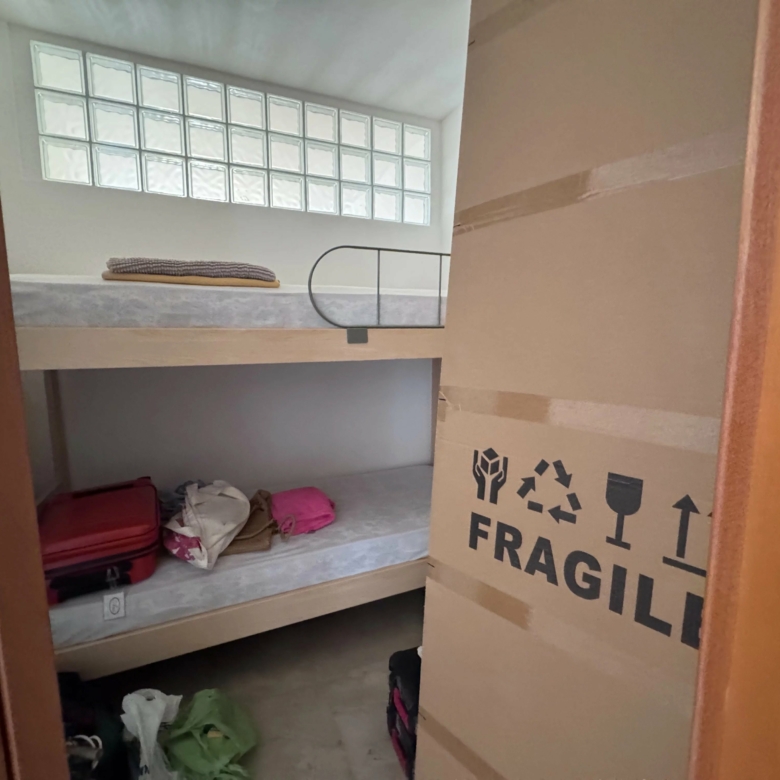 Location meublé – Grand appartement 4 pièces avec vue mer à Solenzara