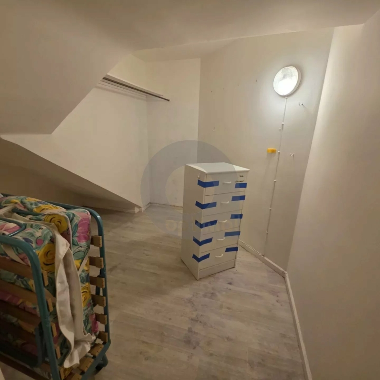 GRAND STUDIO AVEC GRANDE RESERVE GRANDE CAVE PARKING ROQUEBRUNE CAP MARTIN