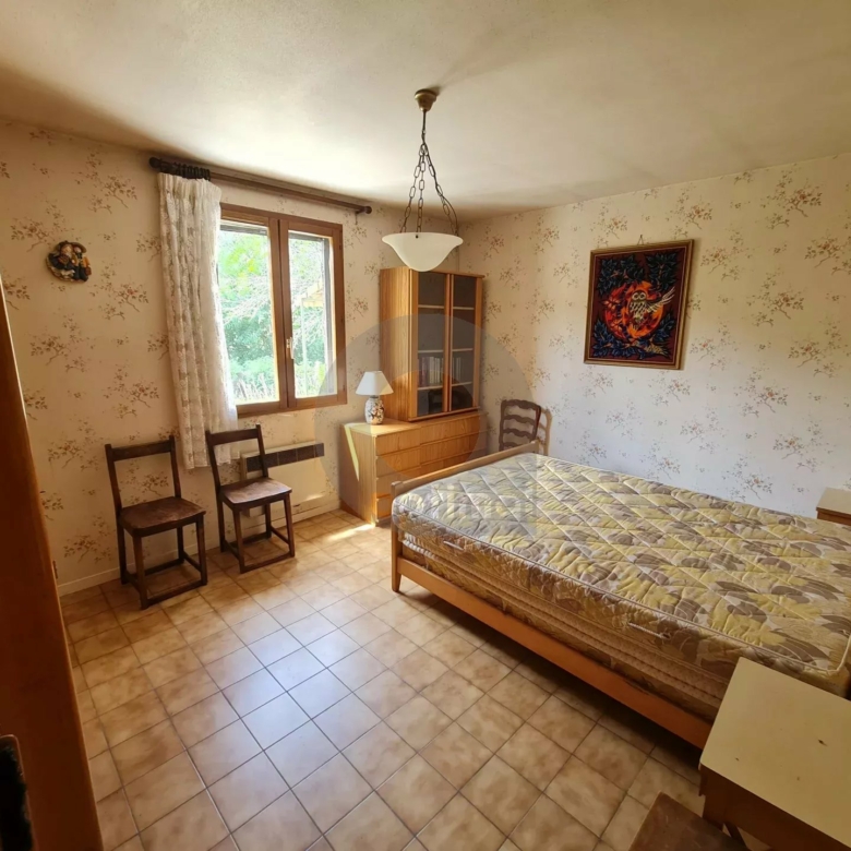 MAISON JUMELEE SOSPEL JARDIN