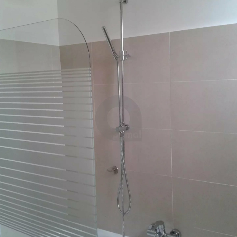 GRAND 2 PIECES QUARTIER TERRES CHAUDES