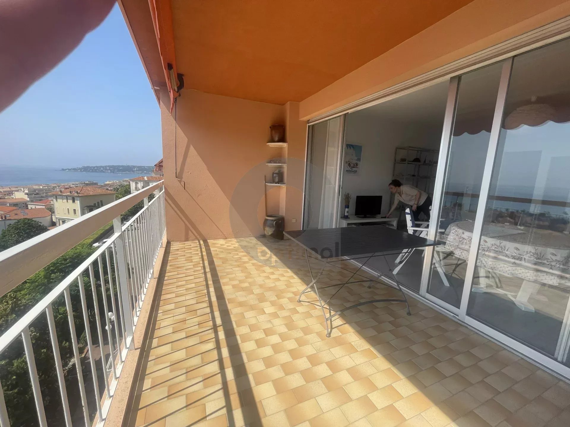 GRAND 2 PIECES QUARTIER TERRES CHAUDES