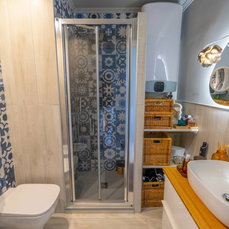 MENTON GARAVAN – MAGNIFIQUE DEUX PIECES FRONT DE MER