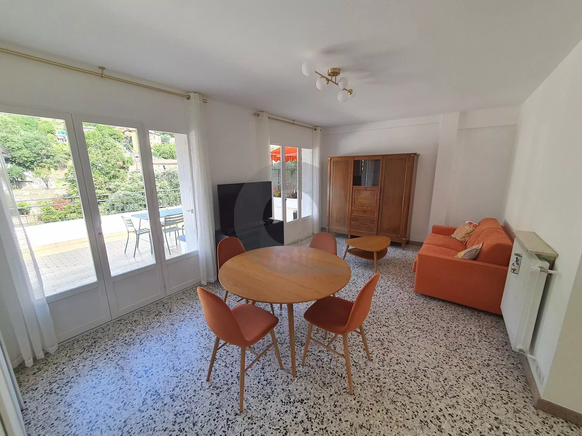 LOCATION MEUBLEE A L’ANNEE