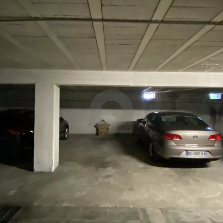 GRAND 2 PIECES QUARTIER TERRES CHAUDES