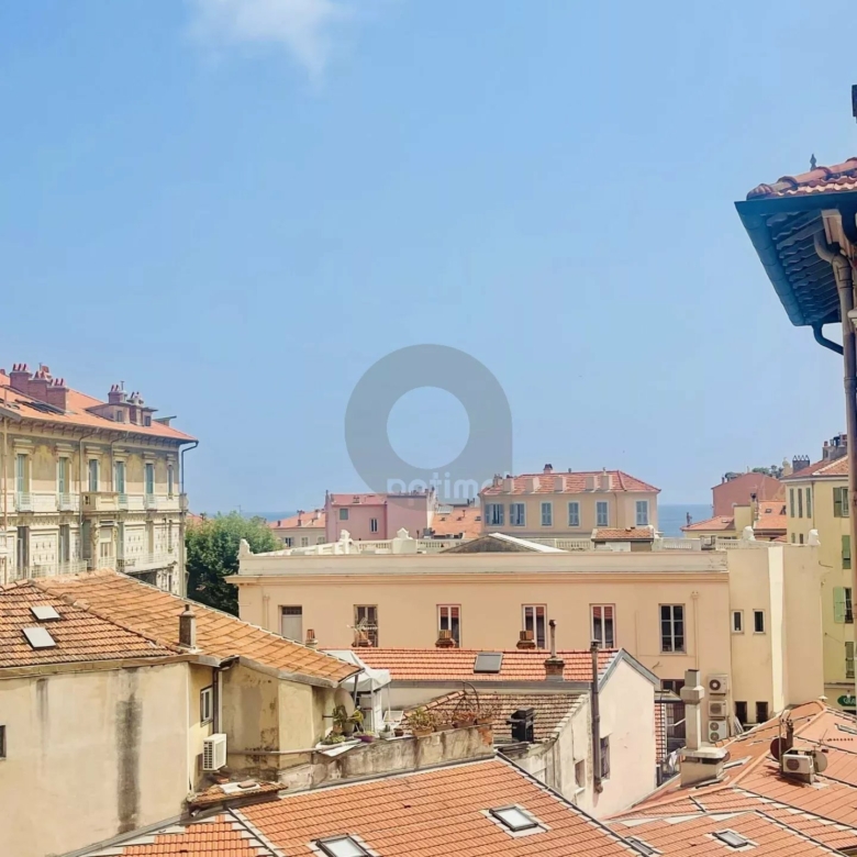 EXCLUSIVITE plein centre ville de Menton, SUPERBE 2 pièces
