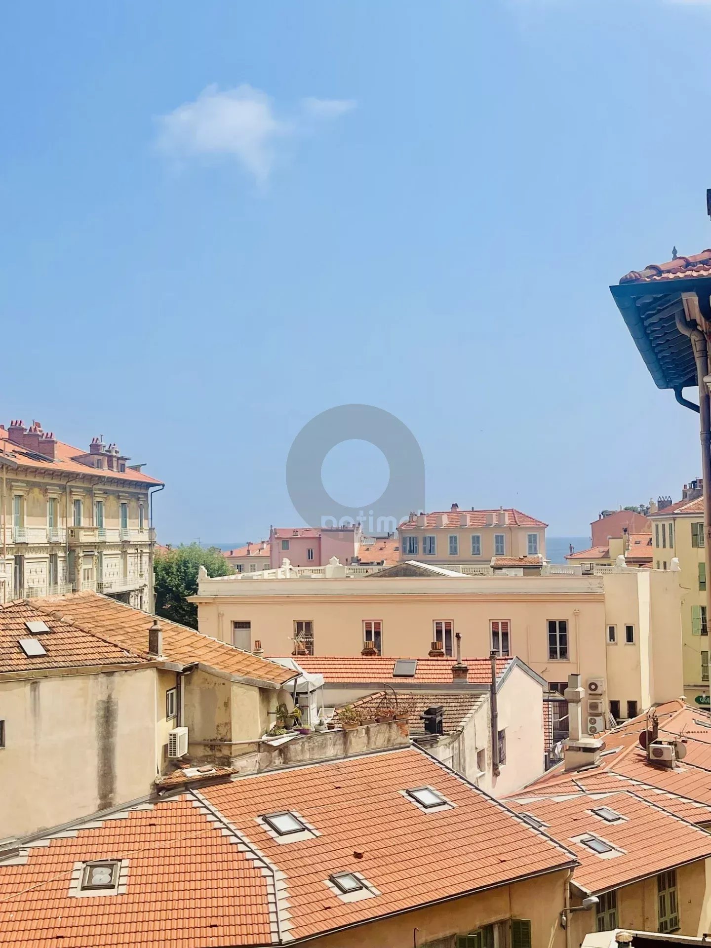 EXCLUSIVITE plein centre ville de Menton, SUPERBE 2 pièces