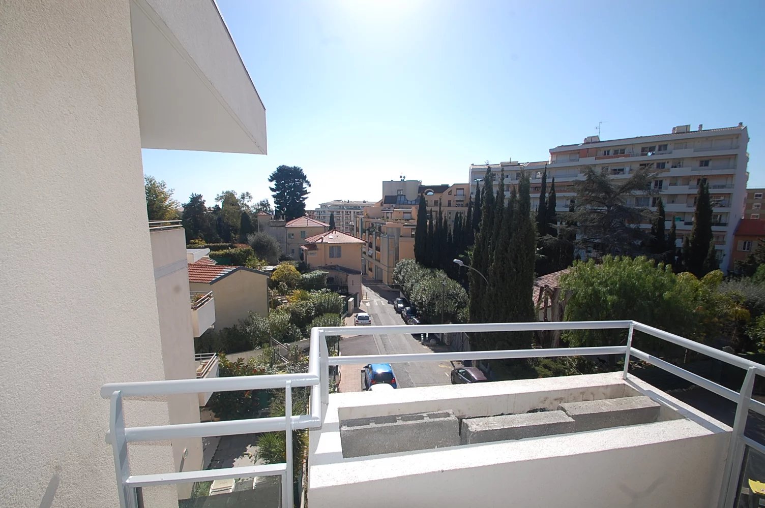 MENTON OUEST PROCHE ROQUEBRUNE CARNOLES