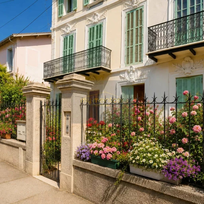 Roquebrune Cap Martin 2 PIÈCES DE CHARME – CARNOLÈS HYPER-CENTRE