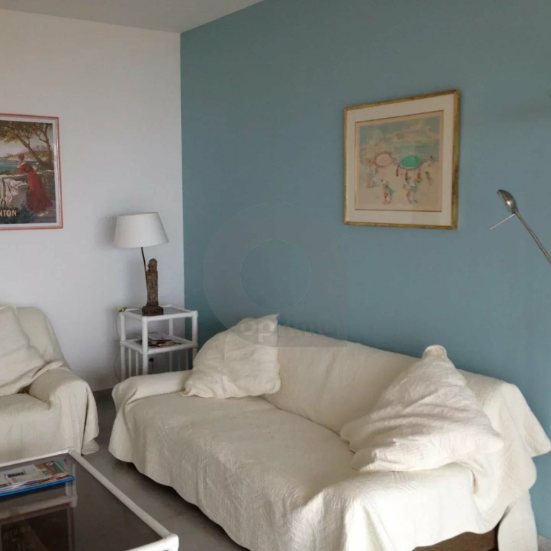 GRAND 2 PIECES QUARTIER TERRES CHAUDES