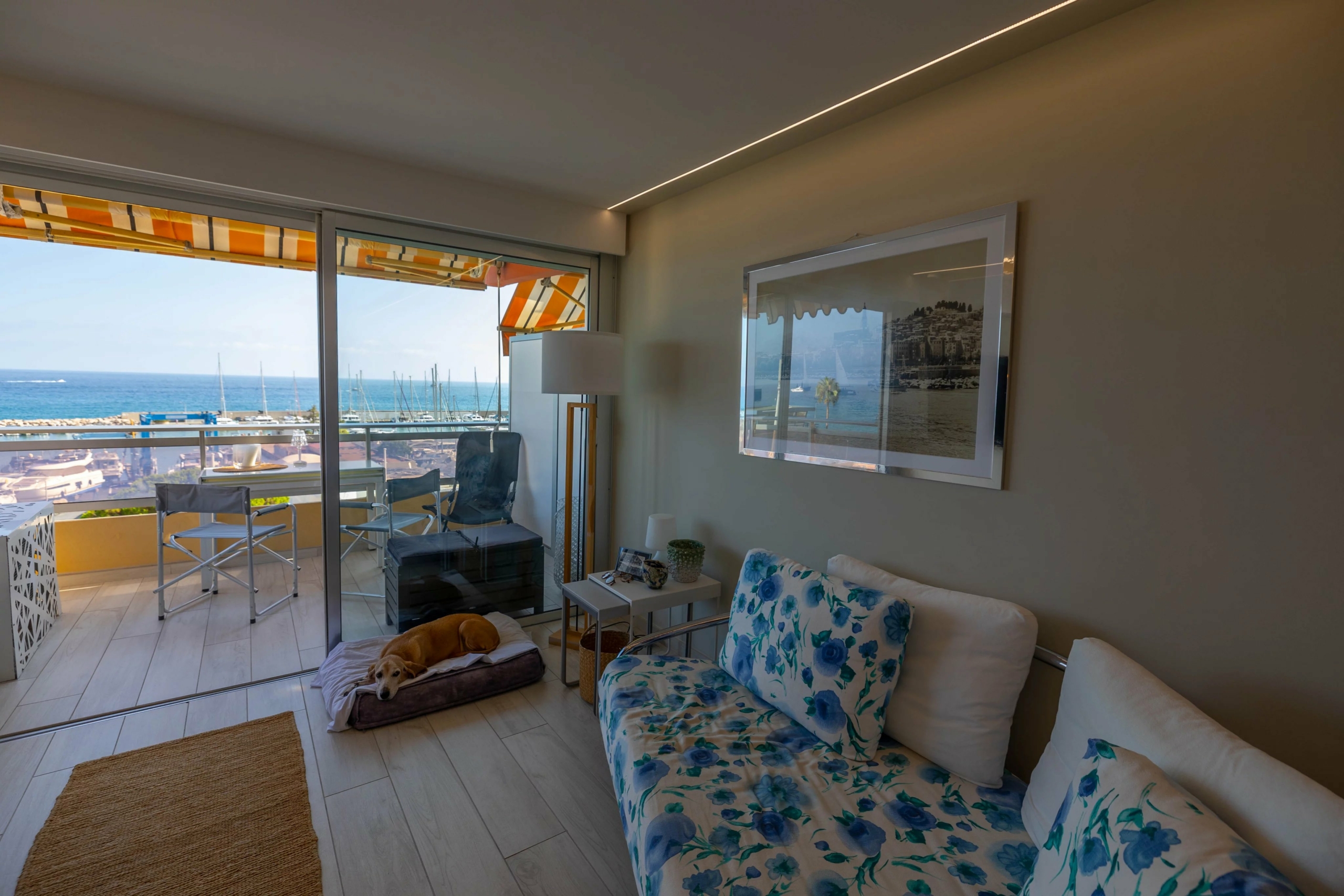 MENTON GARAVAN – MAGNIFIQUE DEUX PIECES FRONT DE MER