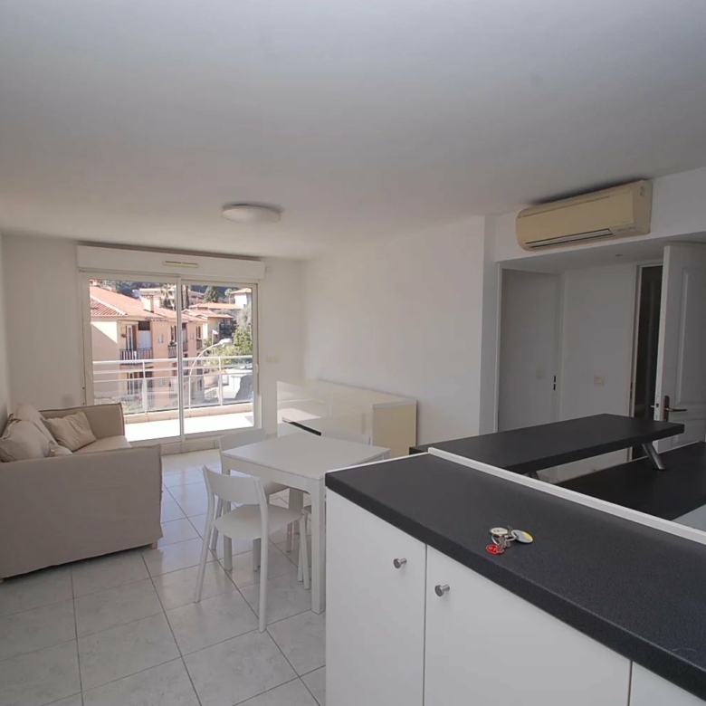 MENTON OUEST PROCHE ROQUEBRUNE CARNOLES