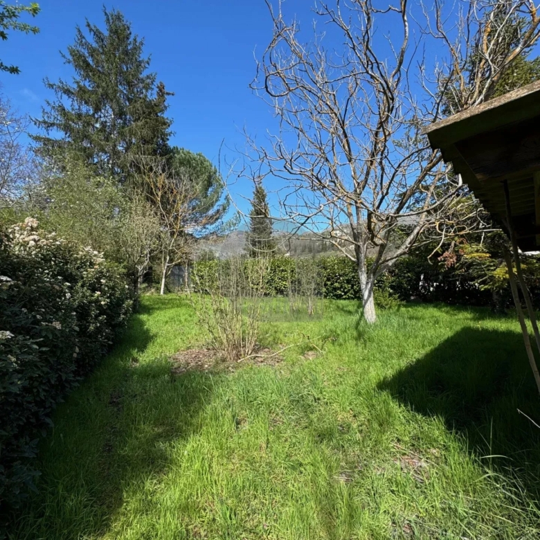MAISON JUMELEE SOSPEL JARDIN