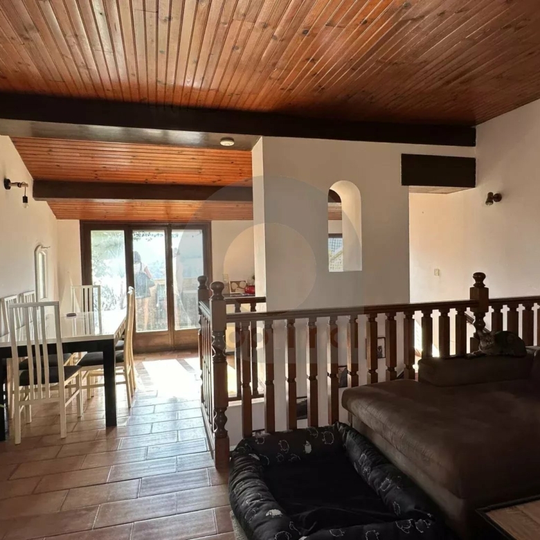VILLAGE DE CASTELLAR : PARTIE DE MAISON DE VILLAGE – VUE PANORAMIQUE