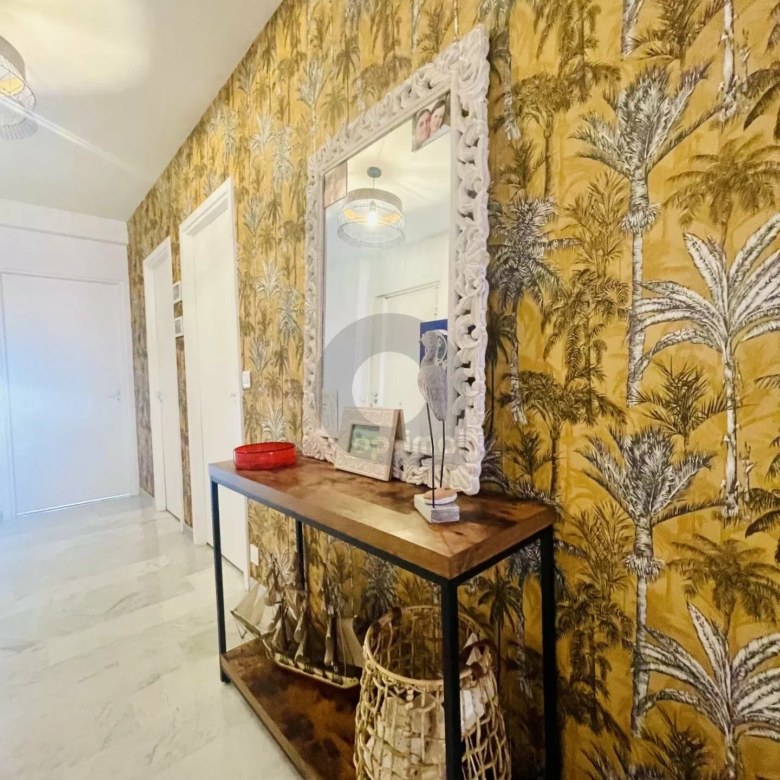 EXCLUSIVITE plein centre ville de Menton, SUPERBE 2 pièces