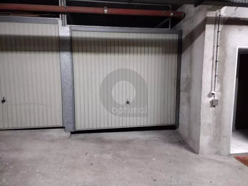 GARAGE A LOUER PROCHES GARES – MENTON