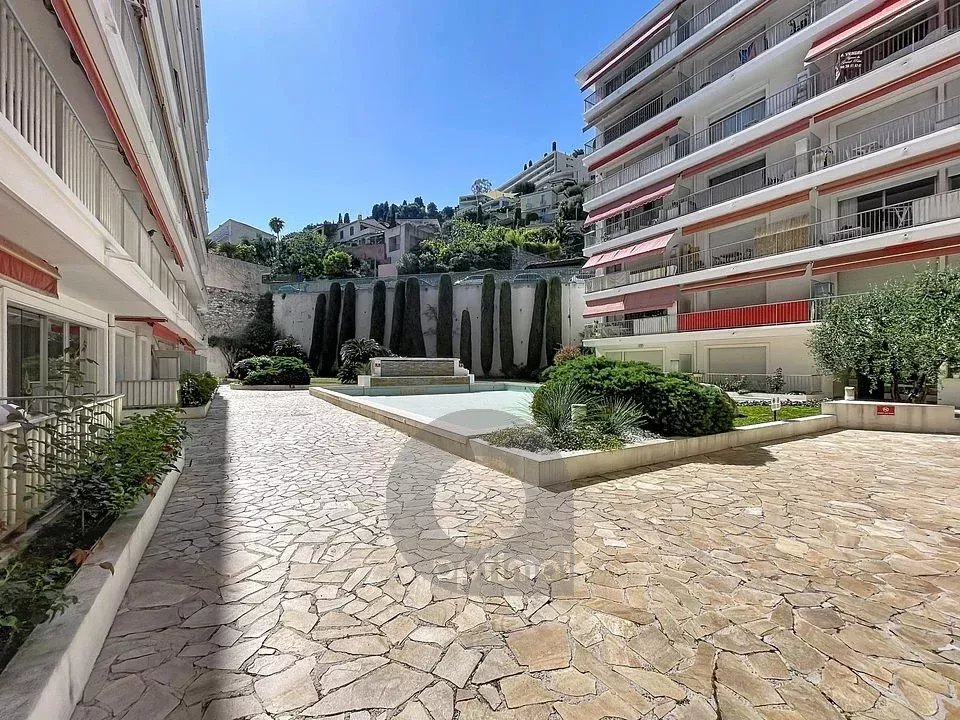 Menton Garavan – Résidence de grand standing – 2 pièces avec balcon – Vue latérale mer
