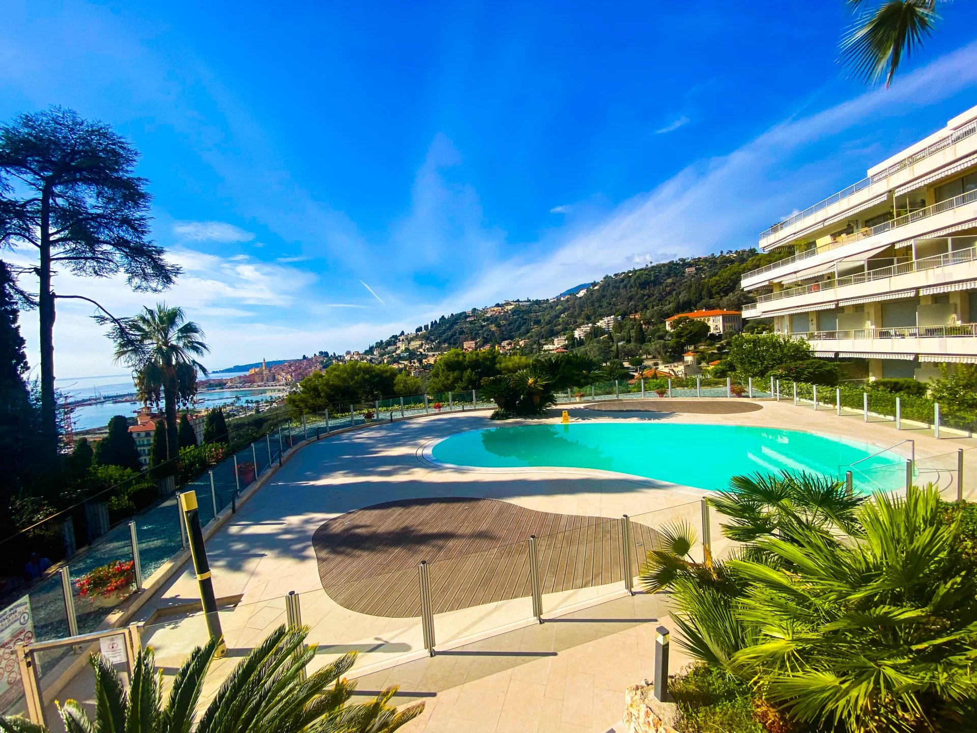 MENTON BOULEVARD GARAVAN – GRAND STUDIO, TERRASSE, PISCINE