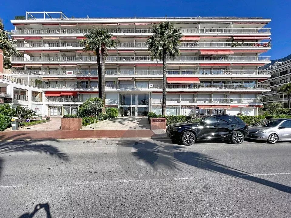 Menton Garavan – Résidence de grand standing – 2 pièces avec balcon – Vue latérale mer